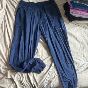 Women’s navy scrub joggers